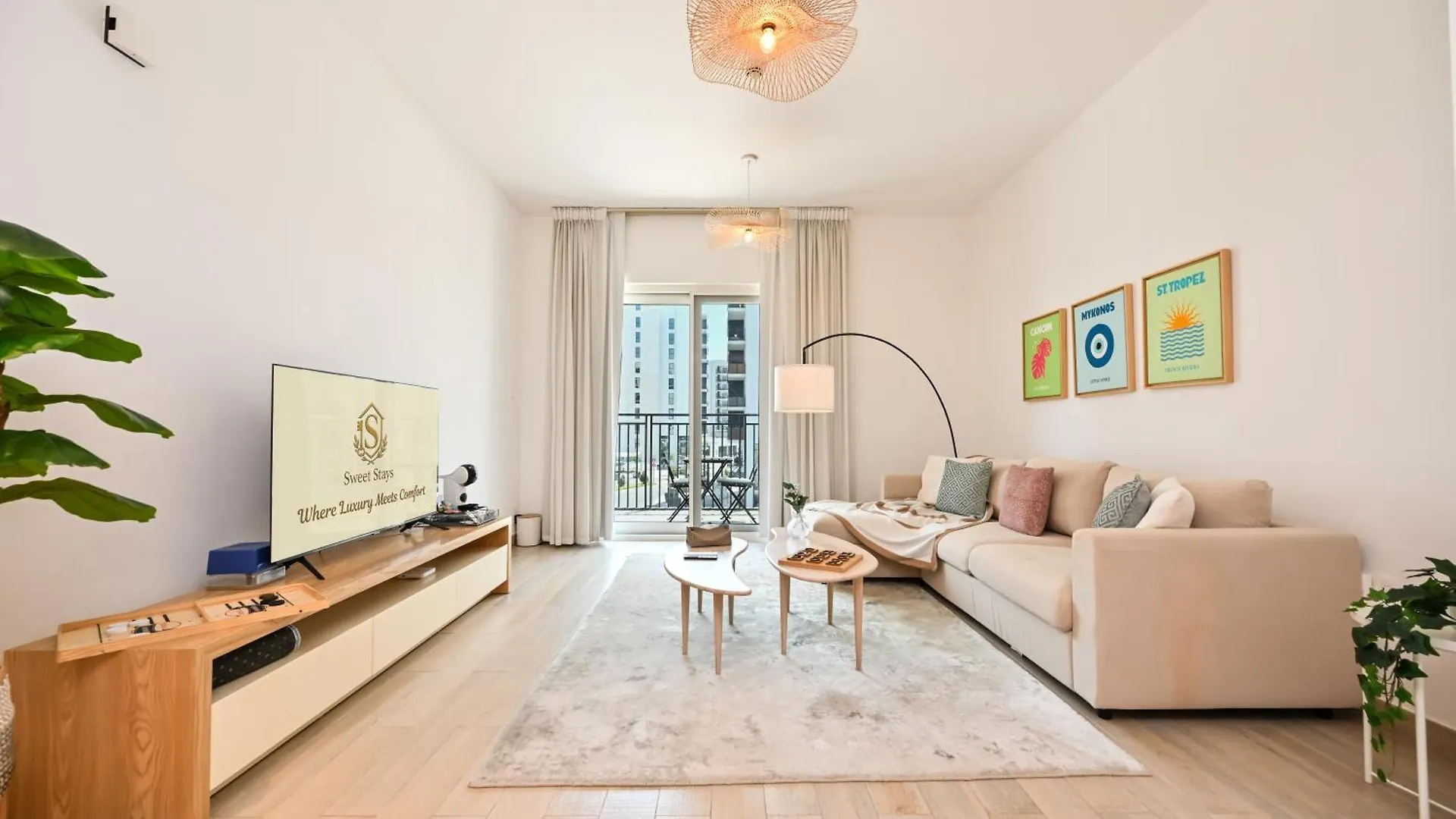 Yas Canal 2 Premium Apartment Near The Canal And F1 아부다비