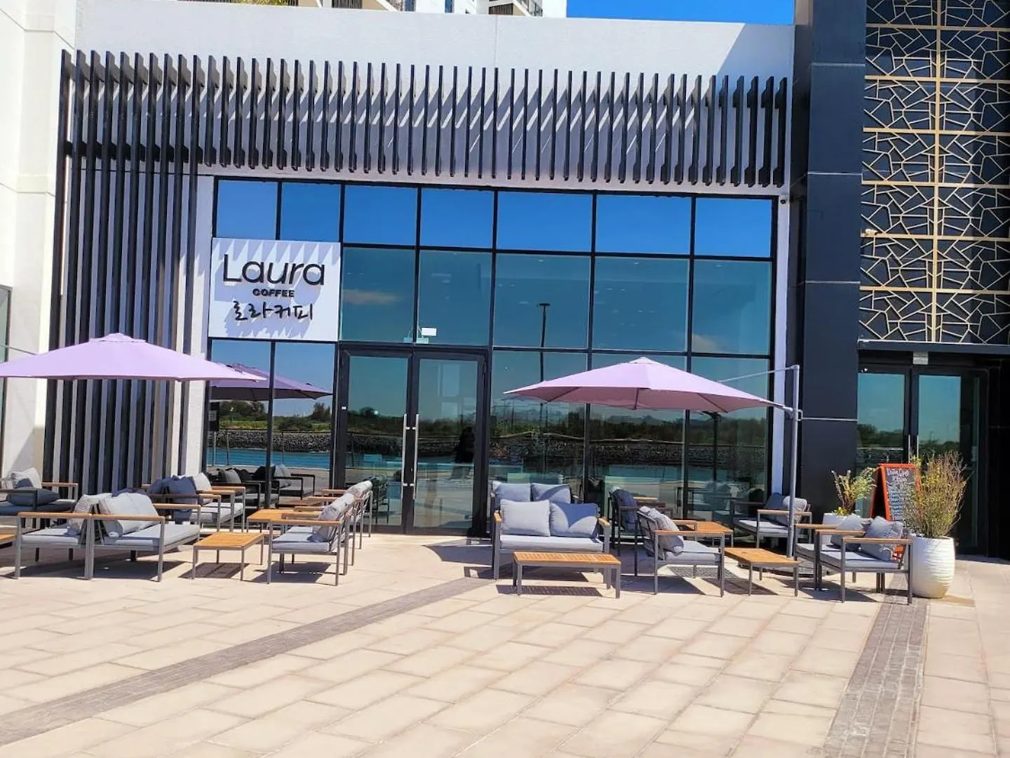 아파트호텔 Yas Canal 2 Premium Apartment Near The Canal And F1 아부다비