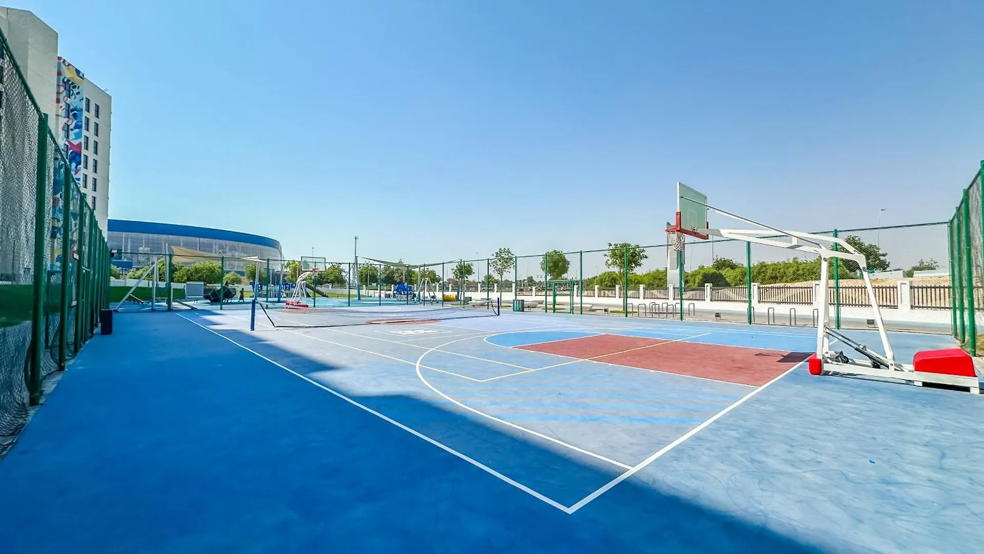 Yas Canal 2 Premium Apartment Near The Canal And F1 Abu Dhabi Förenade Arabemiraten