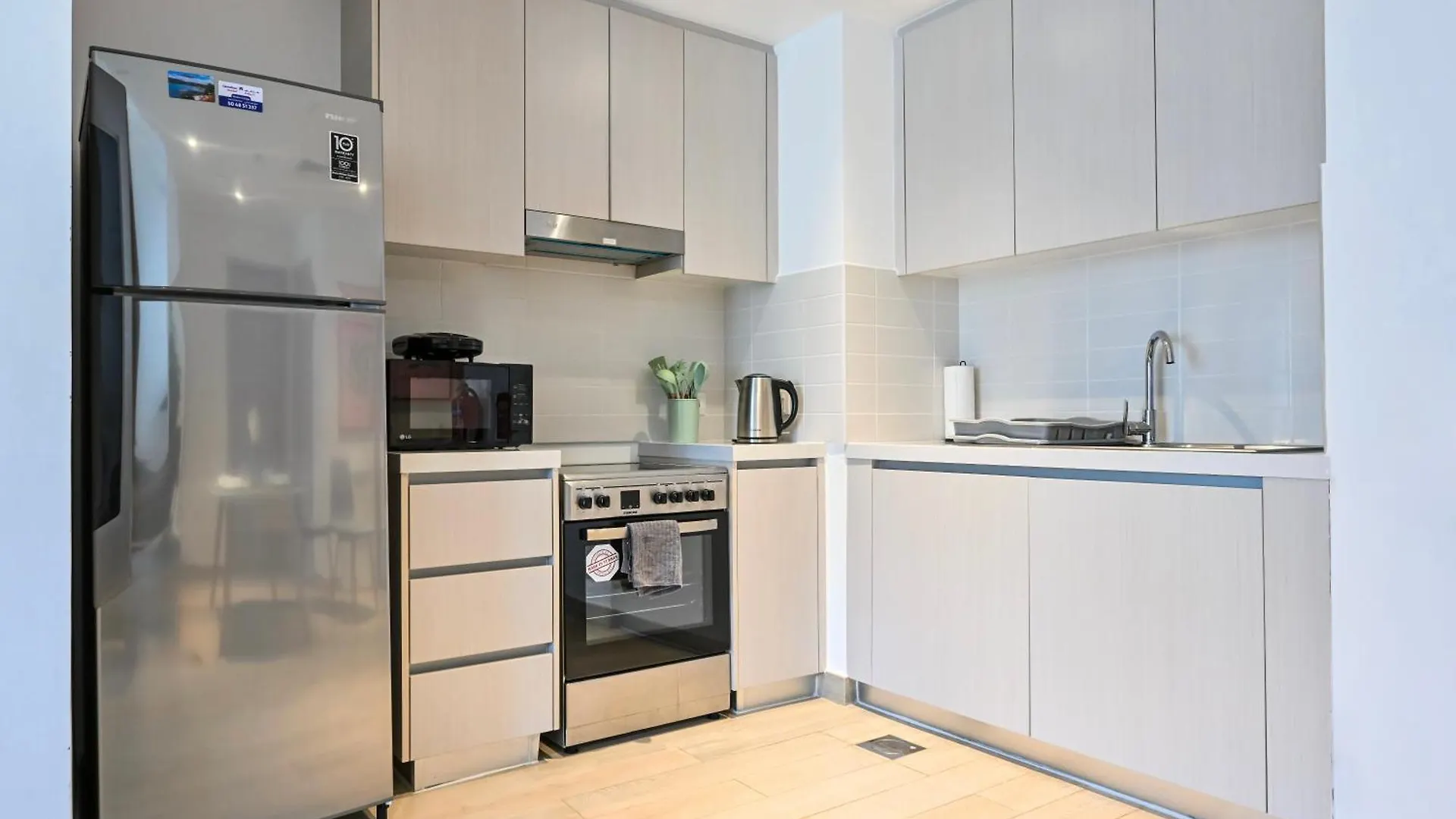 Lägenhetshotell Yas Canal 2 Premium Apartment Near The Canal And F1 Abu Dhabi